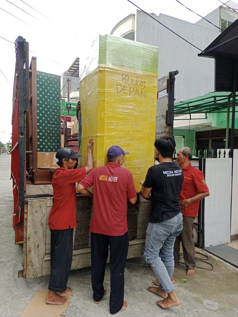Jasa Pindah Rumah Bintaro Grand Residence