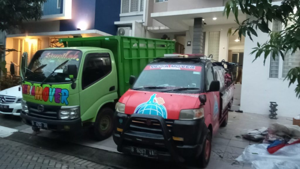Jasa Pindahan Kantor Graha CIMB Niaga