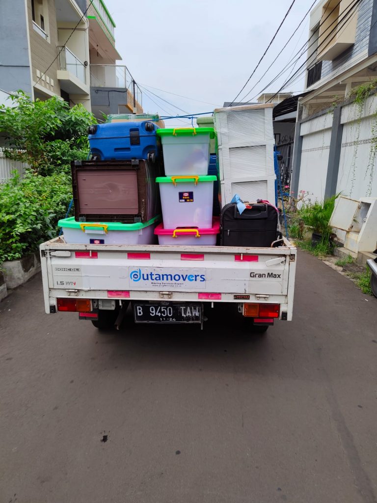 Jasa Pindahan Kantor Mega Kuningan