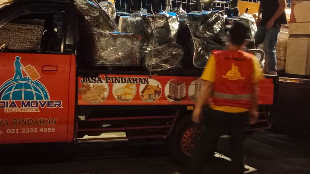 Jasa Pindahan Cluster De Brassia