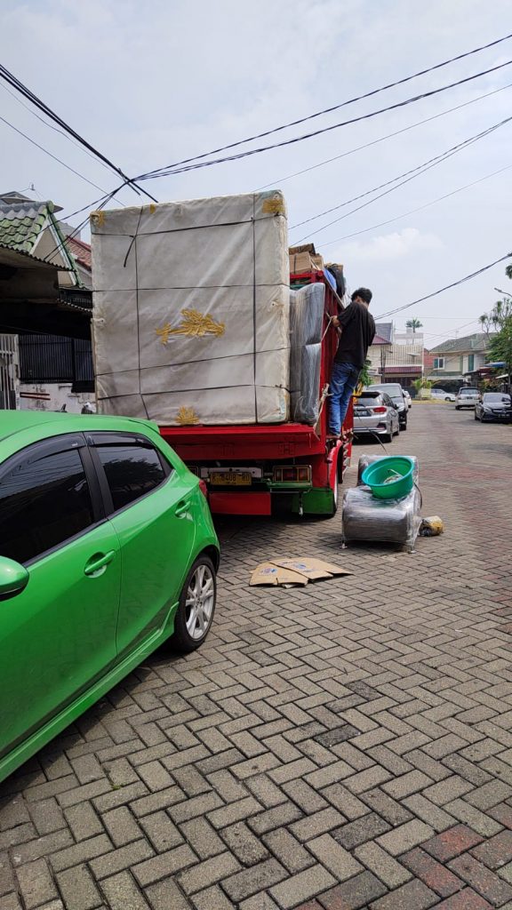 Jasa Pindahan Rumah The Caspia
