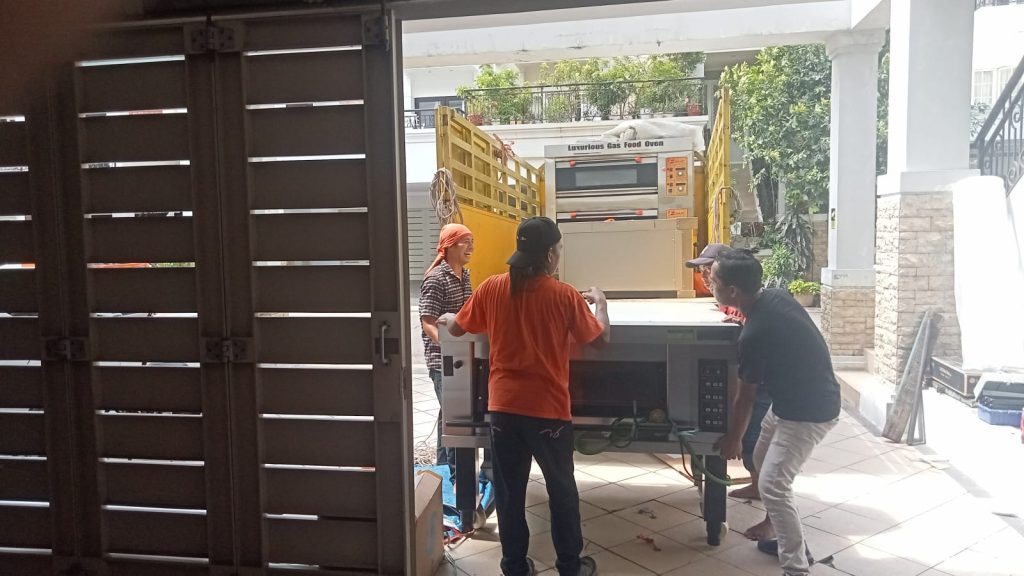Jasa Pindah Rumah Opulence Residence