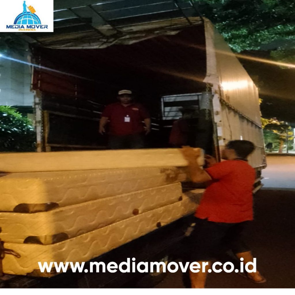 Jasa Pindahan Gudang Cakung