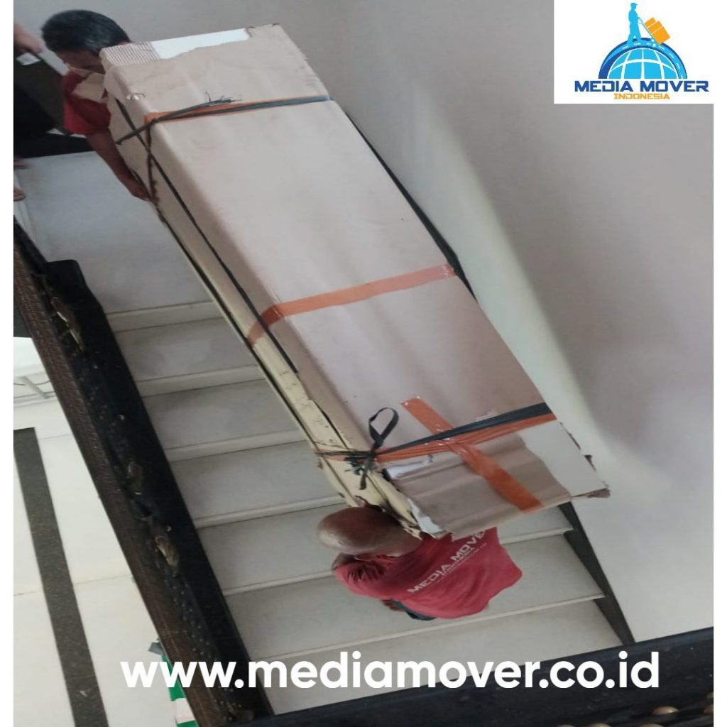 Jasa Pindahan Kantor Gedung Menara Salemba